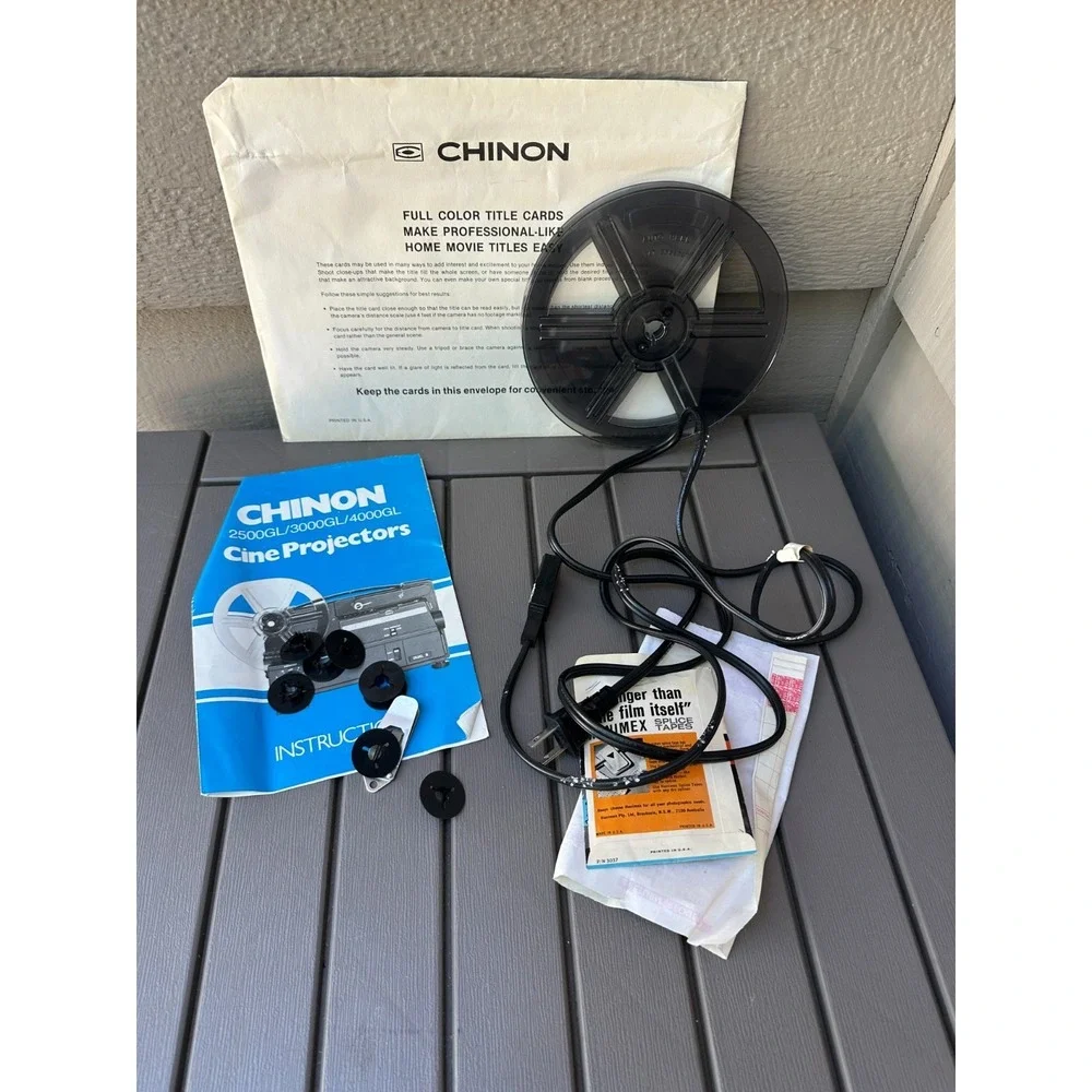 Vintage Chinon Cine Projector 3000 GL In Original Box Excellent Condition
